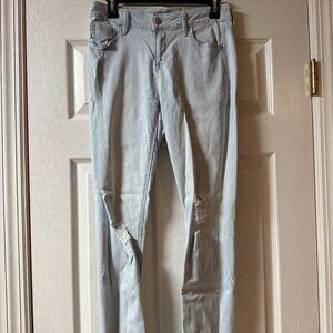 Old Navy Rockstar mid-rise jean size 6, blue, stretchy, excellent condition